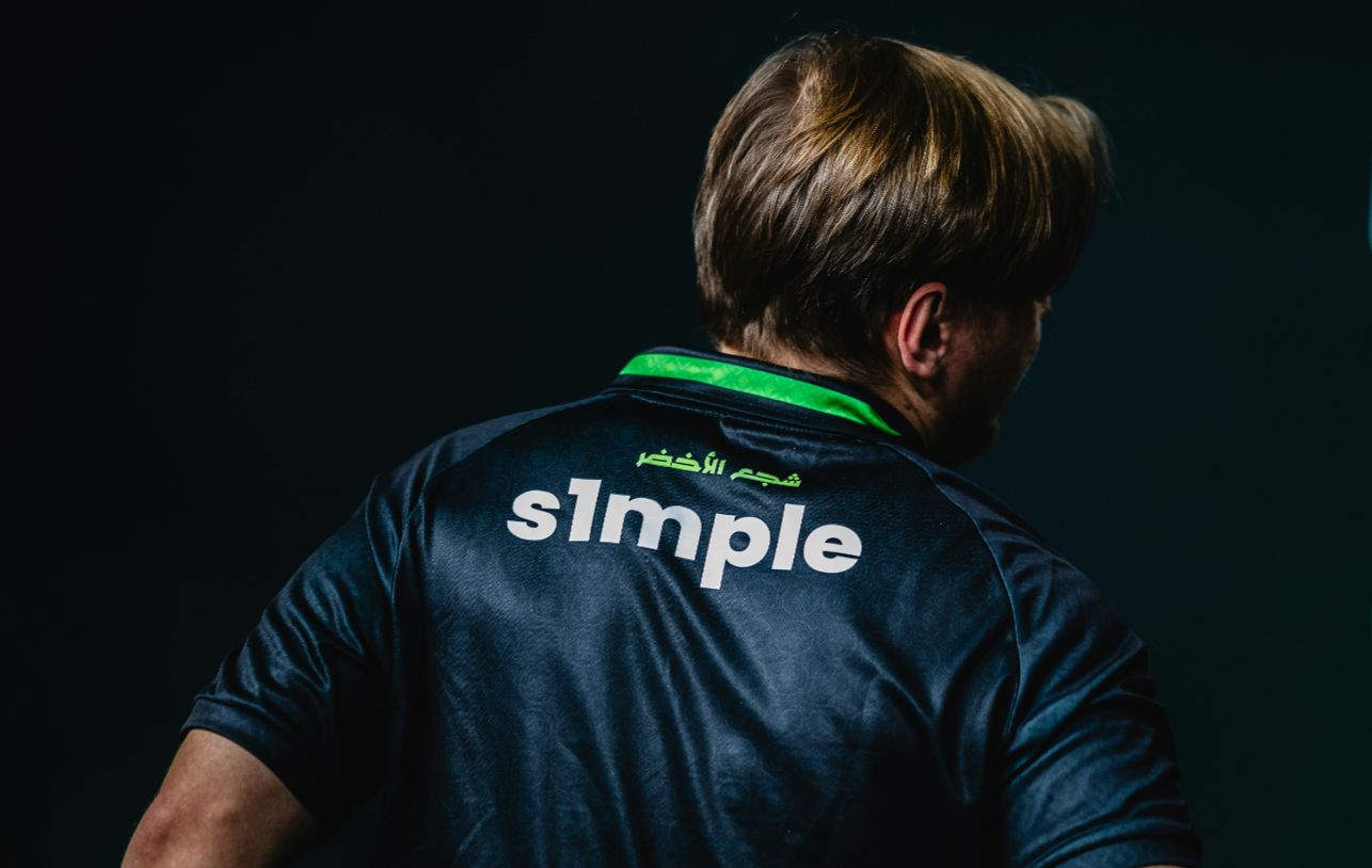 B8 对阵 NAVI，FaZe 对阵 Passion UA — StarLadder 布达佩斯 Major 2025 第三阶段决赛轮次的赛程